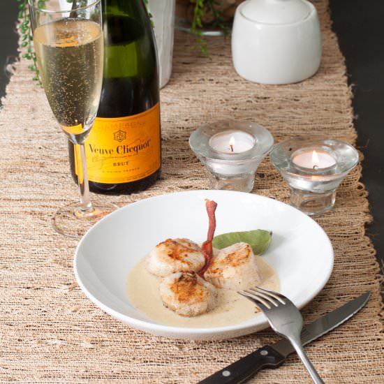Seared Scallops in Bacon Leek Sauce