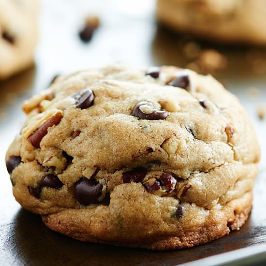 Fluffy Chocolate Chip Cookies