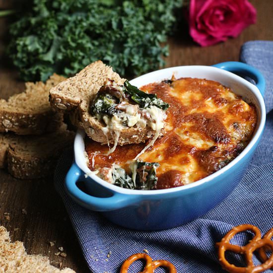 Hot Kale and Bacon Dip