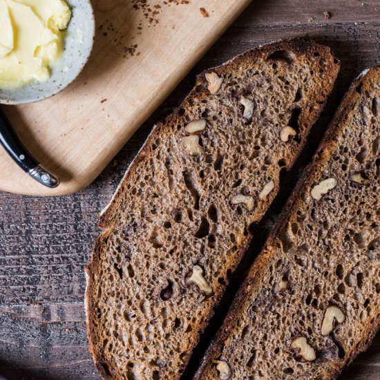 Whole Wheat Walnut Sourdough