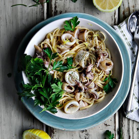 Linguine with Sauteed Calamari