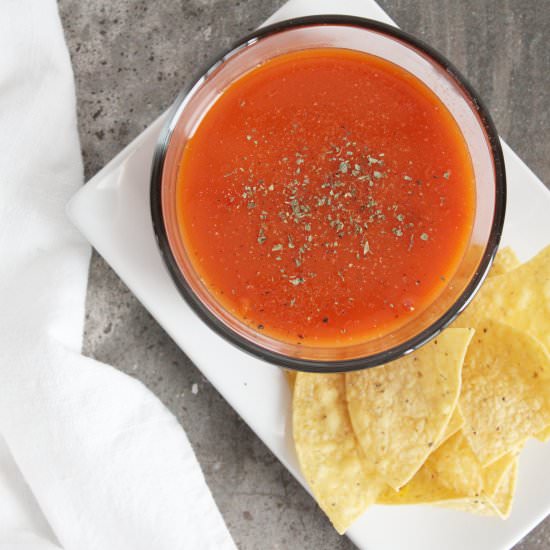Roasted Garlic and Tomato Soup