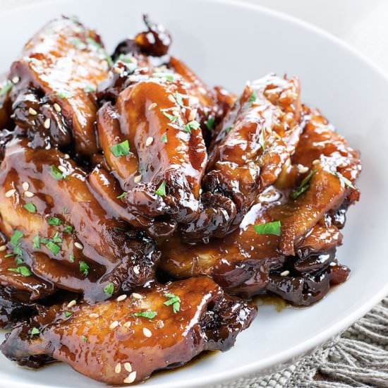 Crock Pot Sticky Chicken Wings