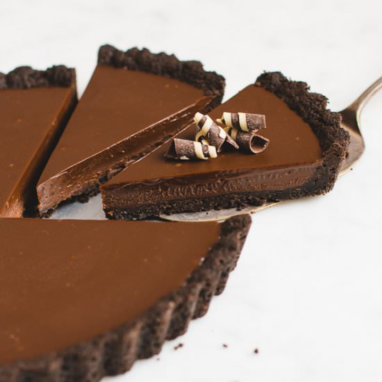 No-Bake Chocolate Tart
