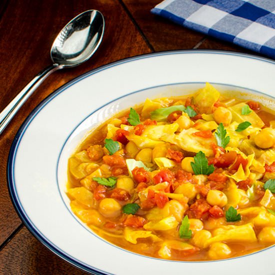 Vegan Cabbage Mulligatawny Soup