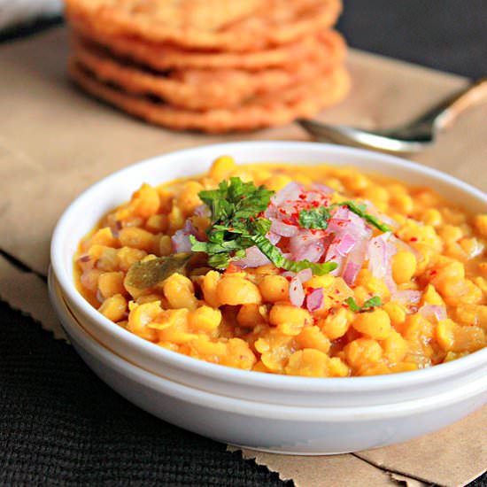 Lentils With Crispy Flatbreads