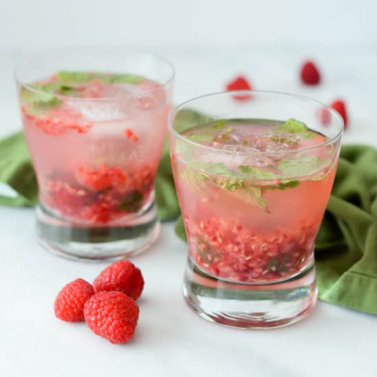 Raspberry-Mint Gin Smash