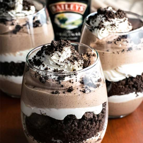Baileys Cookies and Cream Parfaits