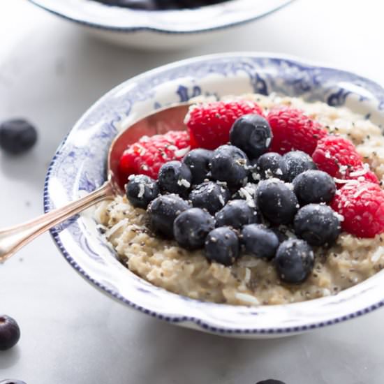 Coconut Berries Oatmeal
