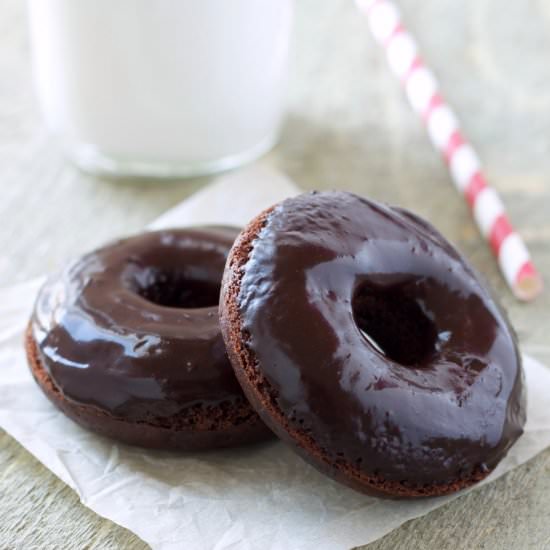 Skinny Double Chocolate Donuts