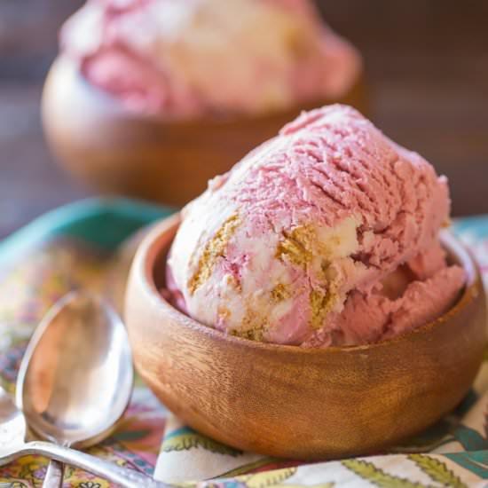 Homemade Raspberry Cheesecake Ice Cream