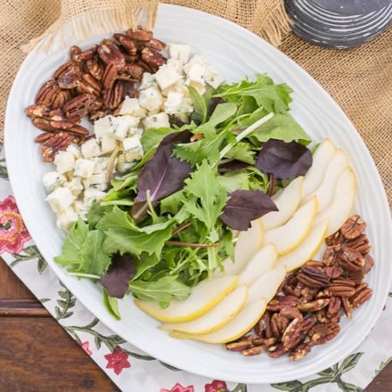 Blue Cheese and Pear Salad