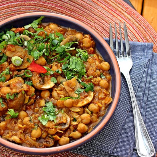 Chickpeas with Mushrooms