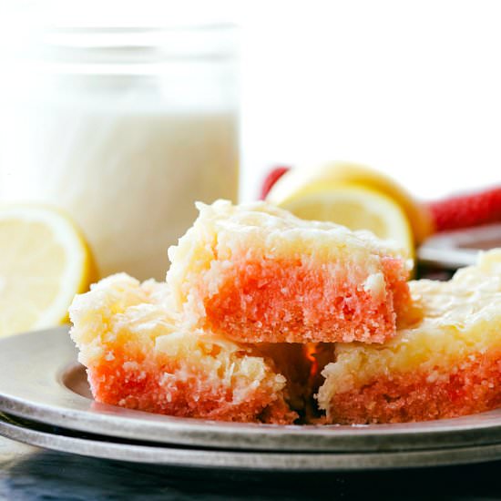 Gooey Strawberry Bars
