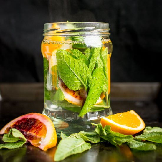 Fresh Orange and Mint Tea