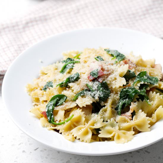 Bacon and Spinach Bow Tie Pasta