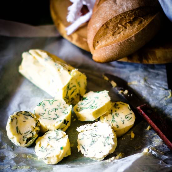 Roasted Garlic, Basil, Lemon Butter