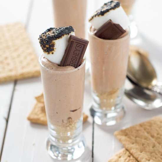 No Bake Baileys Smores Mousse Cups