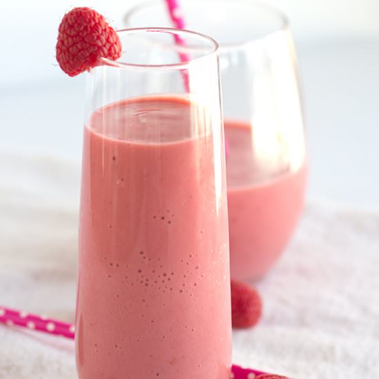 Raspberry Peach Smoothie