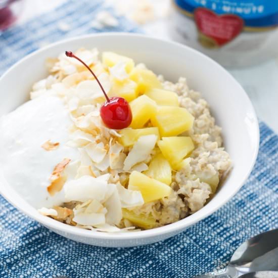 PIÑA COLADA OATMEAL BOWL