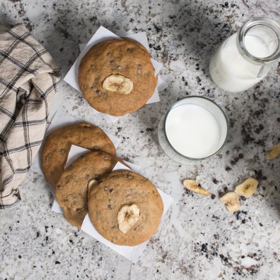 Banana Chocolate Chip Cookies