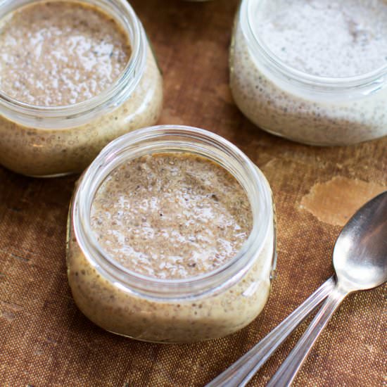 Simple {2 ingredient} Chia Pudding