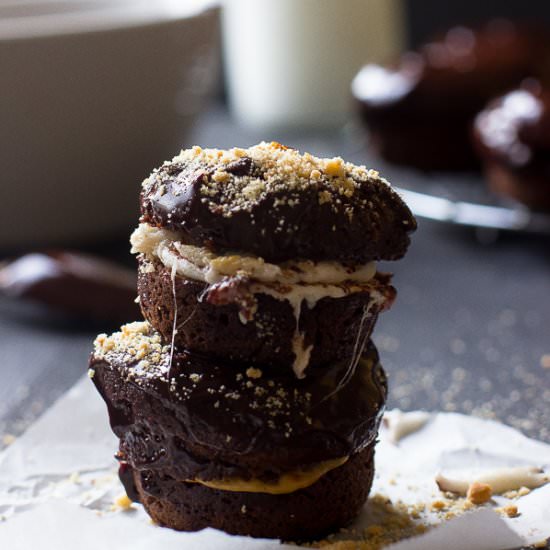 Baked Chocolate Cake S’mores Donuts