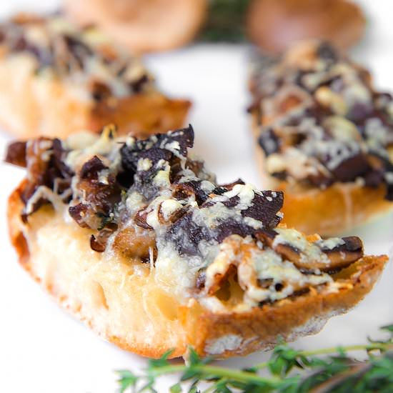 Mushrooms Cheese Crostini