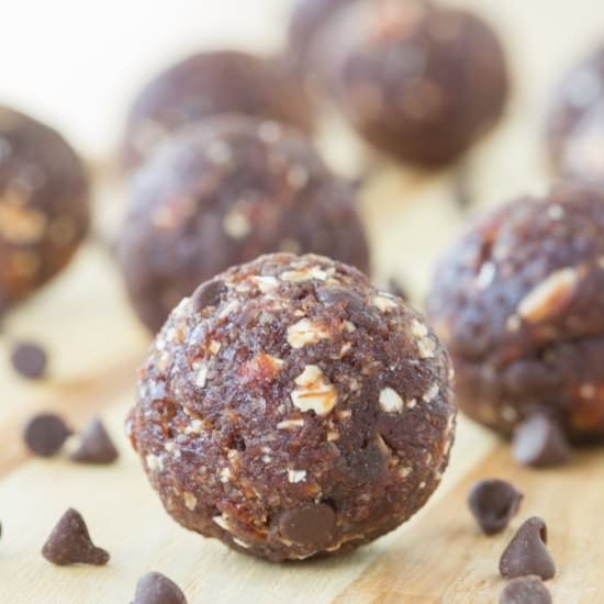 Cherry Chocolate Chip Energy Balls