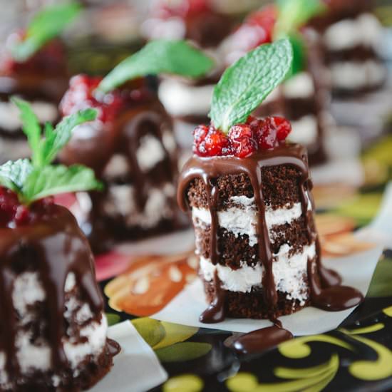 Mini Mint Chocolate Layer Cakes