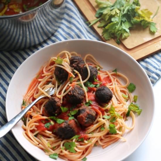 Spaghetti & Bean Balls!
