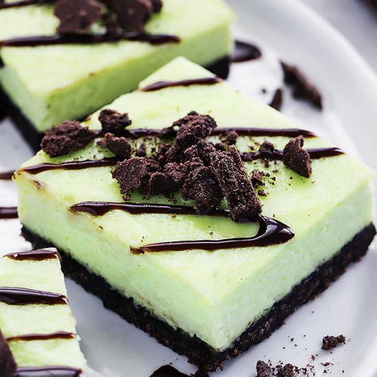 Thin Mint Cheesecake Bars