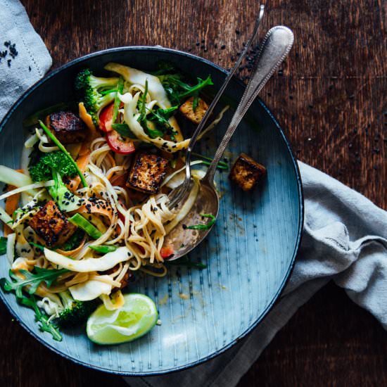 thai salad with red peanut sauce