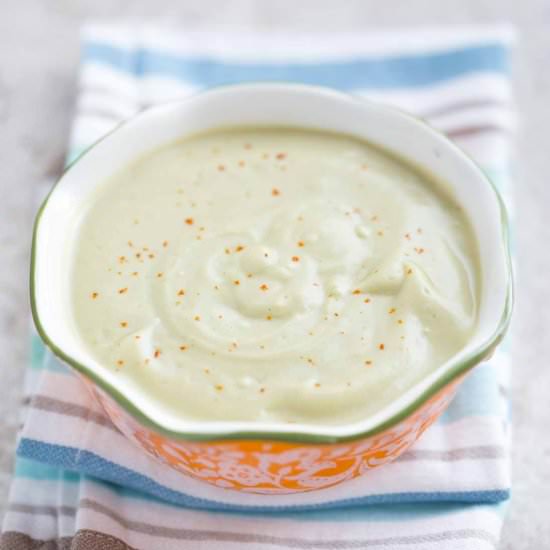 5min Spicy Avocado Sauce