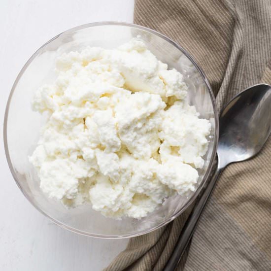 Easy Homemade Ricotta