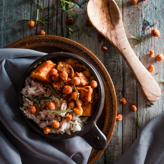 Curry w/ Sweet Potato and Chickpeas