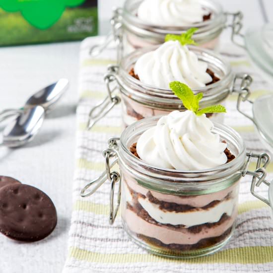 Mason Jar Thin Mints Icebox Cakes