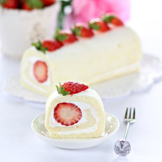 Egg White Roll Cake