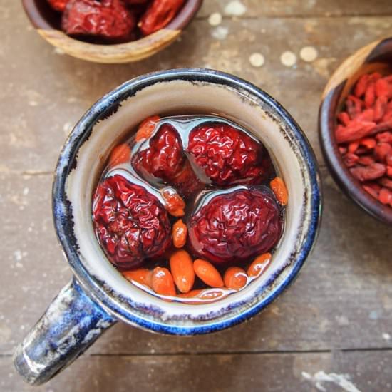 Jujube Tea with Cacao Nibs