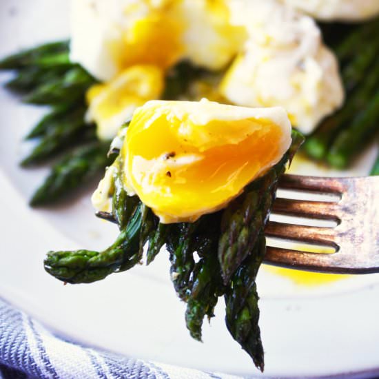 Poached Eggs over Roasted Asparagus