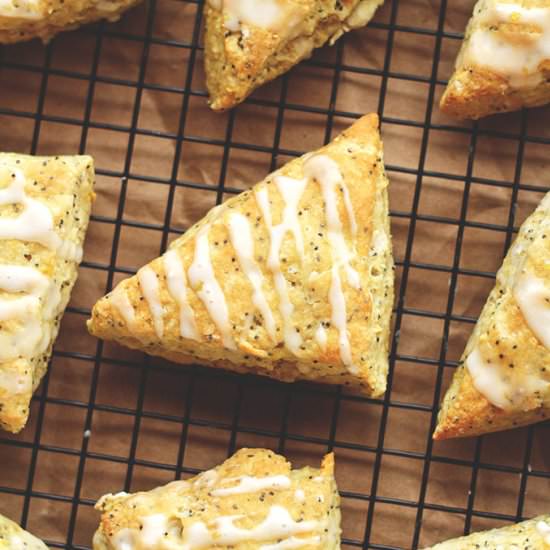 Vegan Lemon Poppy Seed Scones