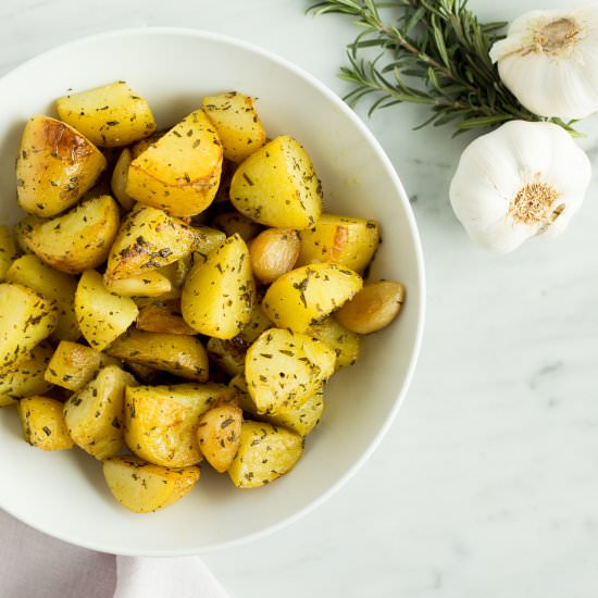 Roasted Garlic Potatoes