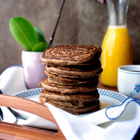 Chocolate Banana Pancakes