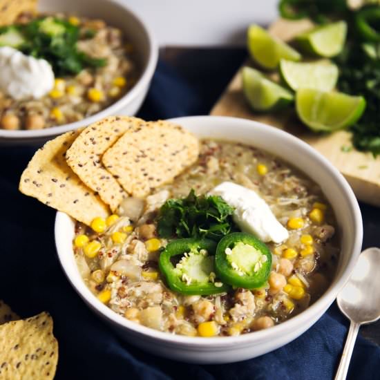 Salsa Verde Chicken Chickpea Chili