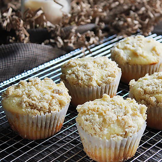 Yogurt Coffee Cake Muffins