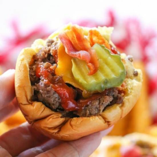 Muffin Tin Cheeseburgers