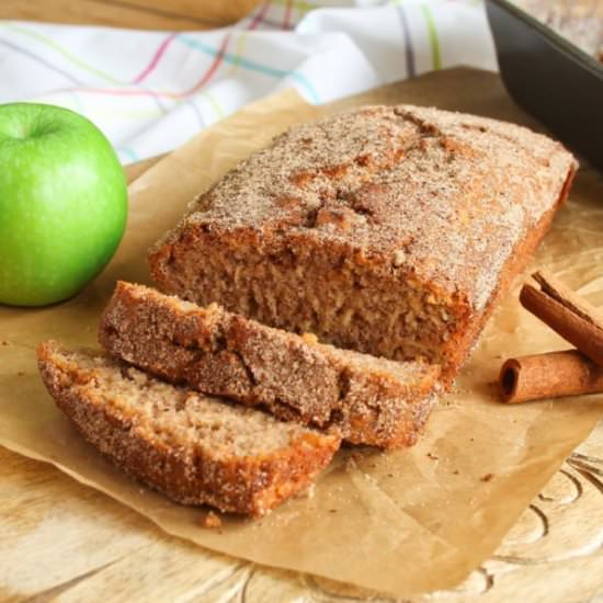 Gluten Free Apple and Cinnamon Cake