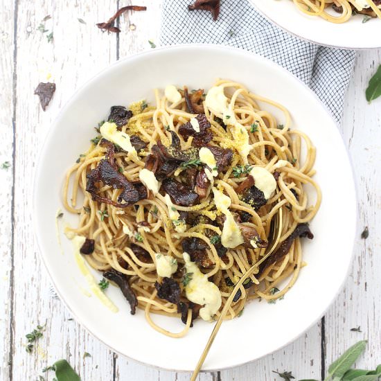 Spaghetti w/ Mushrooms + Parm Cream