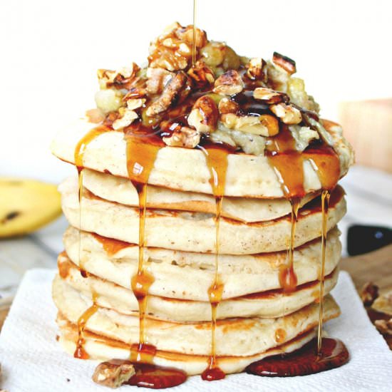 Pancakes with banana compote