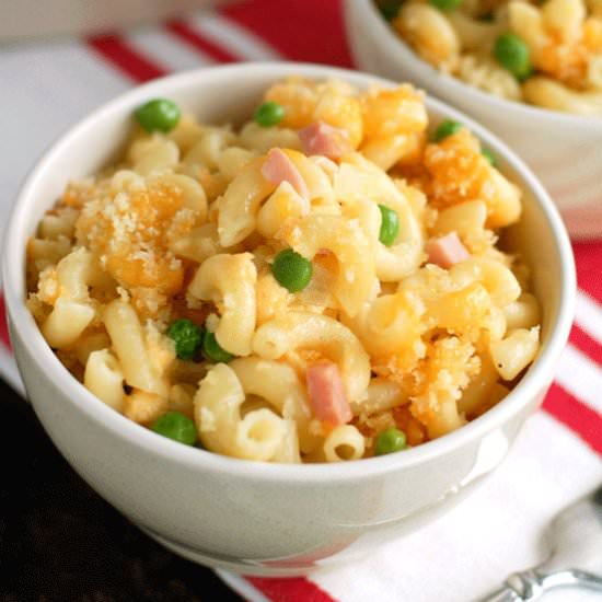Mac and Cheese with Ham and Peas